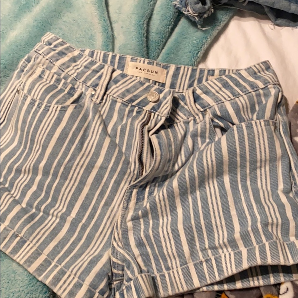 PacSun mom shorts